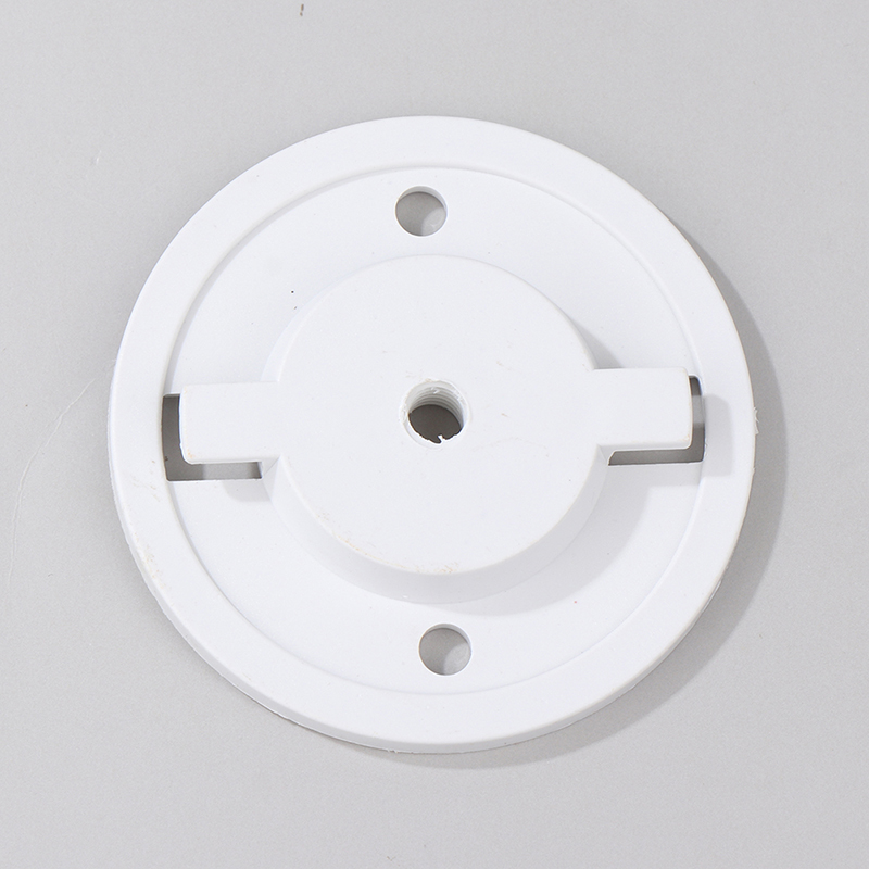 ● Base de montaje en pared ABS - Tp-Link Camera Tapo C210 reseña y precio